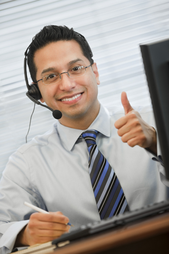 Webinar safety training can save businesses unneeded travel expenses. Teacher leading webinar-style safety training courses
